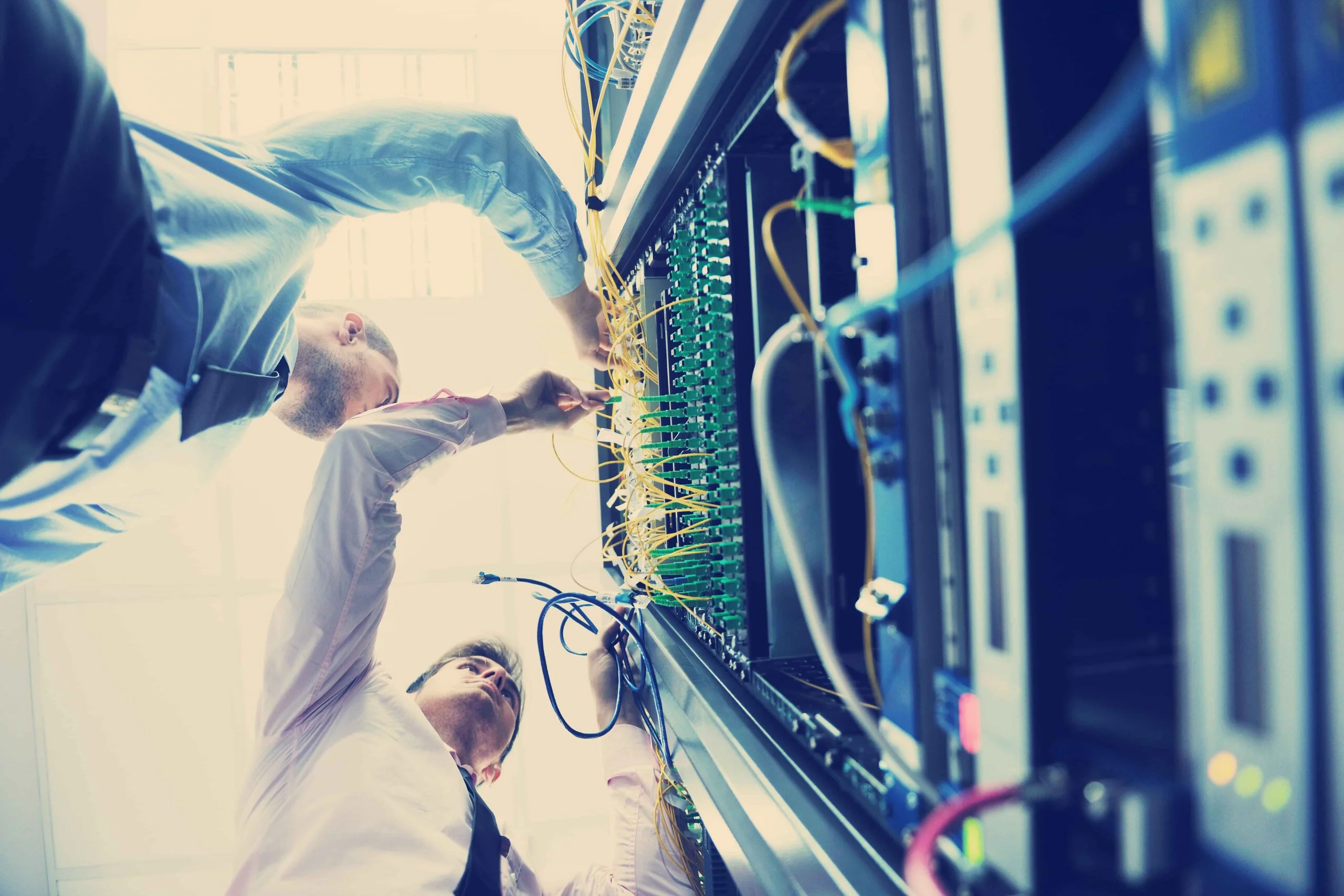 it technicians working on data center equipment 2026 03 17 14 37 39 utc 1